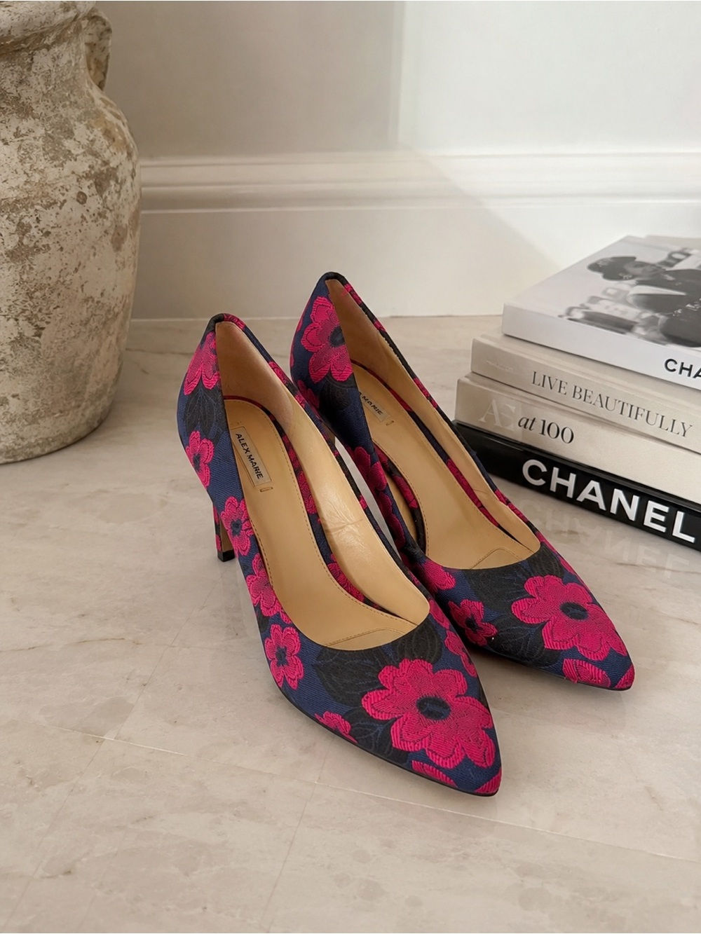 Alex Marie Navy/Pink Floral Embroidered Pumps Sz 8